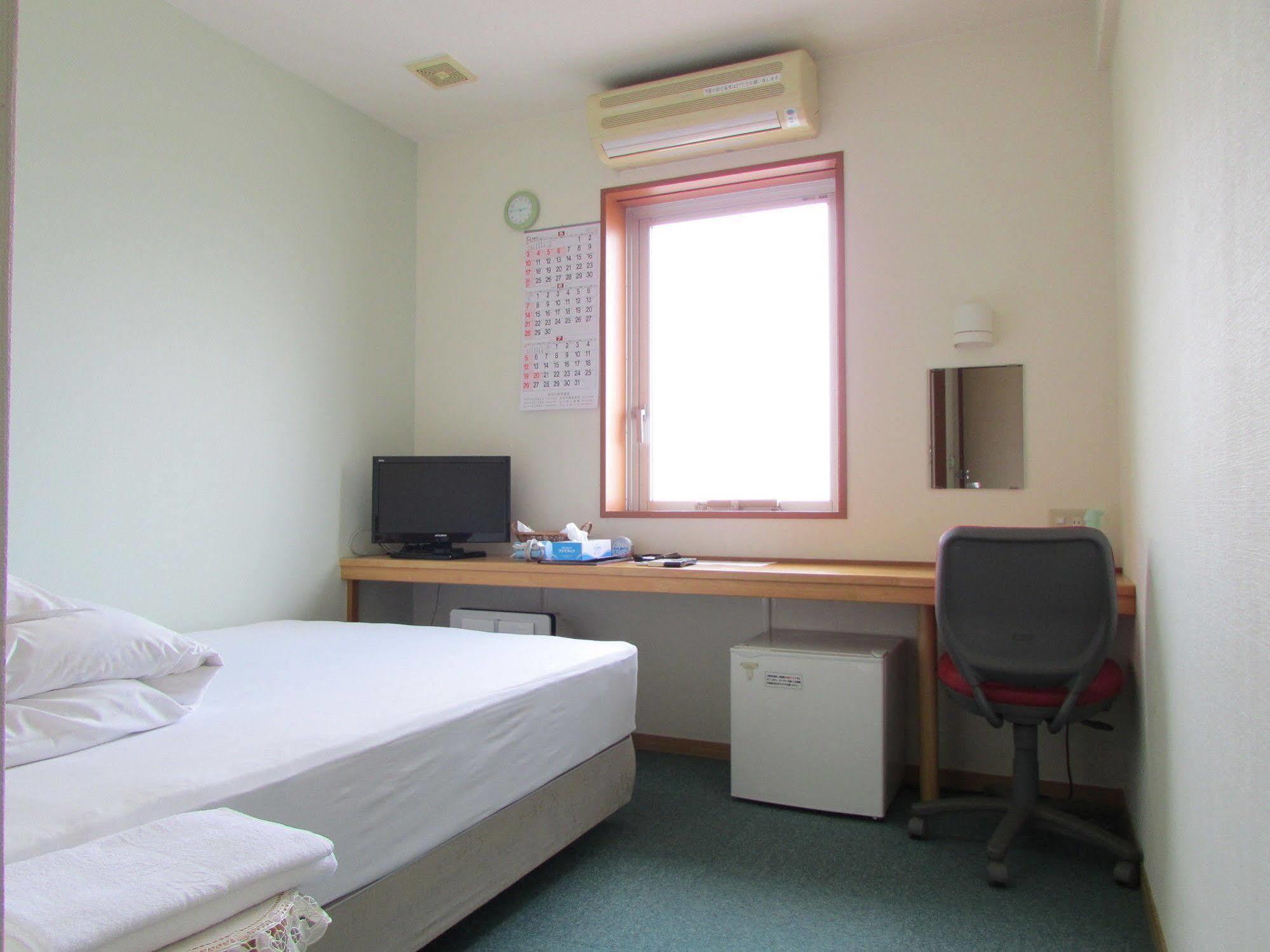 Hotel Nishi In Fujisan Фудзі Екстер'єр фото